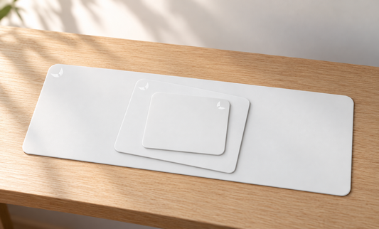 Üç GoLite mousepad ölçüsü üst üste: 70x30, 27x23 ve 22x18 cm