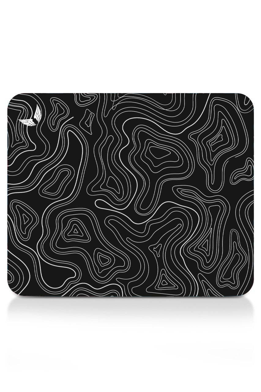 GoLite Classic Mousepad – Topografi Siyah deseni, 27x23 cm, açılı ürün fotoğrafı